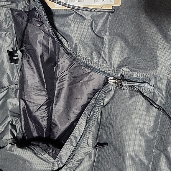 NWT Men's XXL prAna “PYX 1/2 Zip Pullover Hoodie Jacket" in a silver/grey RARE!! - Picture 6 of 10